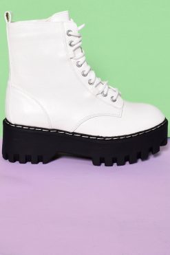 Echo Club House As If Platform Tie Up Boots - White