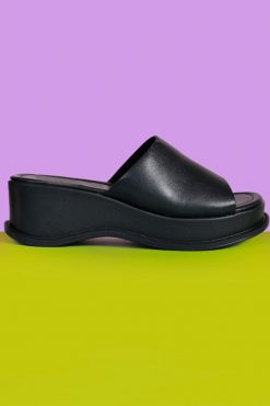 Echo Club House Secret Sister Platform 90's Slide Ons - Black