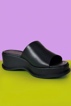 Echo Club House Secret Sister Platform 90's Slide Ons - Black