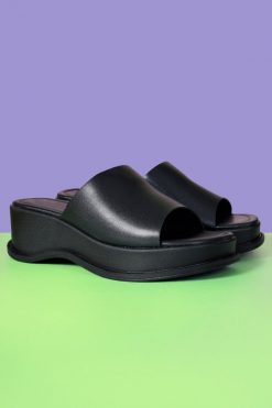 Echo Club House Secret Sister Platform 90's Slide Ons - Black
