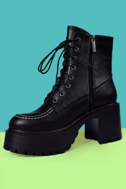 Echo Club House Settle The Score Stitched Contrast Platform Boots