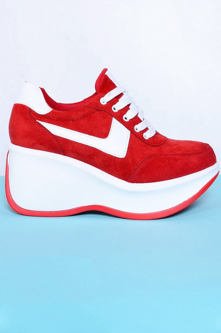 Echo Club House Camptown Races 90s Platform - Ruby 3 Echo Club House Camptown Races 90s Platform - Ruby