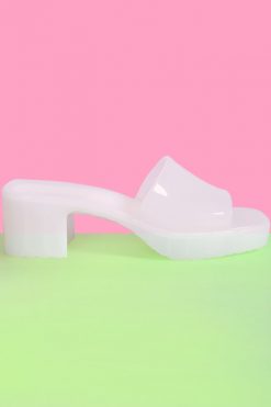 Echo Club House Yes Please Jelly Strap Mule Heel - Milk