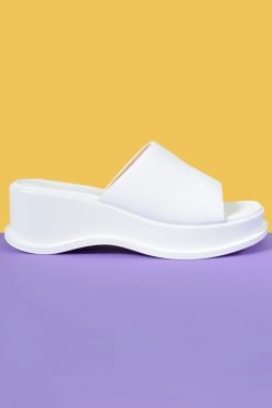 Echo Club House Secret Sister Platform 90's Slide Ons - White