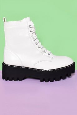 Echo Club House As If Platform Tie Up Boots - White