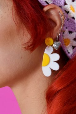 Echo Club House Accessories Cut Daisy Earrings